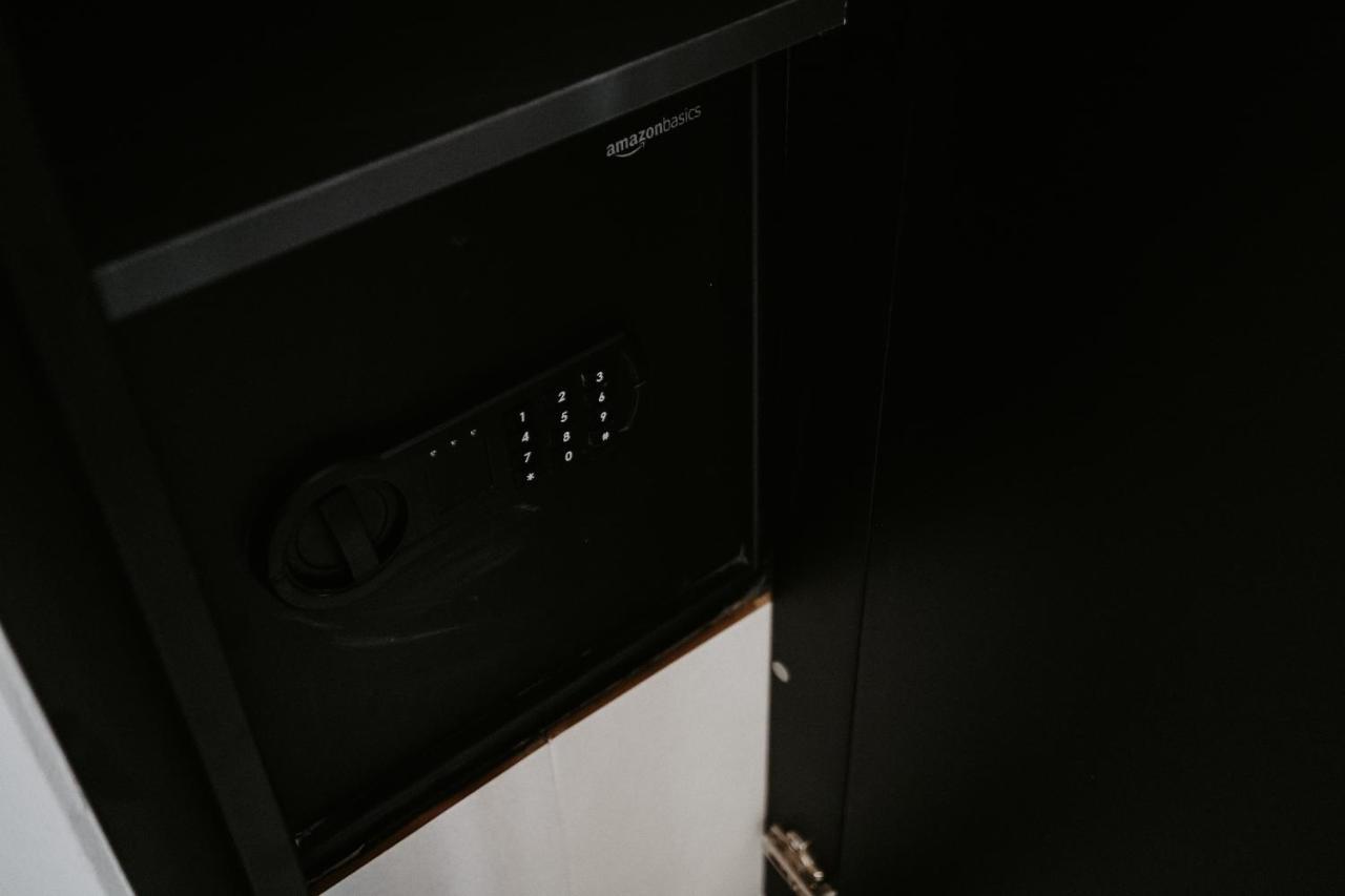 Dislocati Bnb - Jacuzzi Privata - Cucina - Tv60" - Minimal Luxury Marigliano Exterior photo